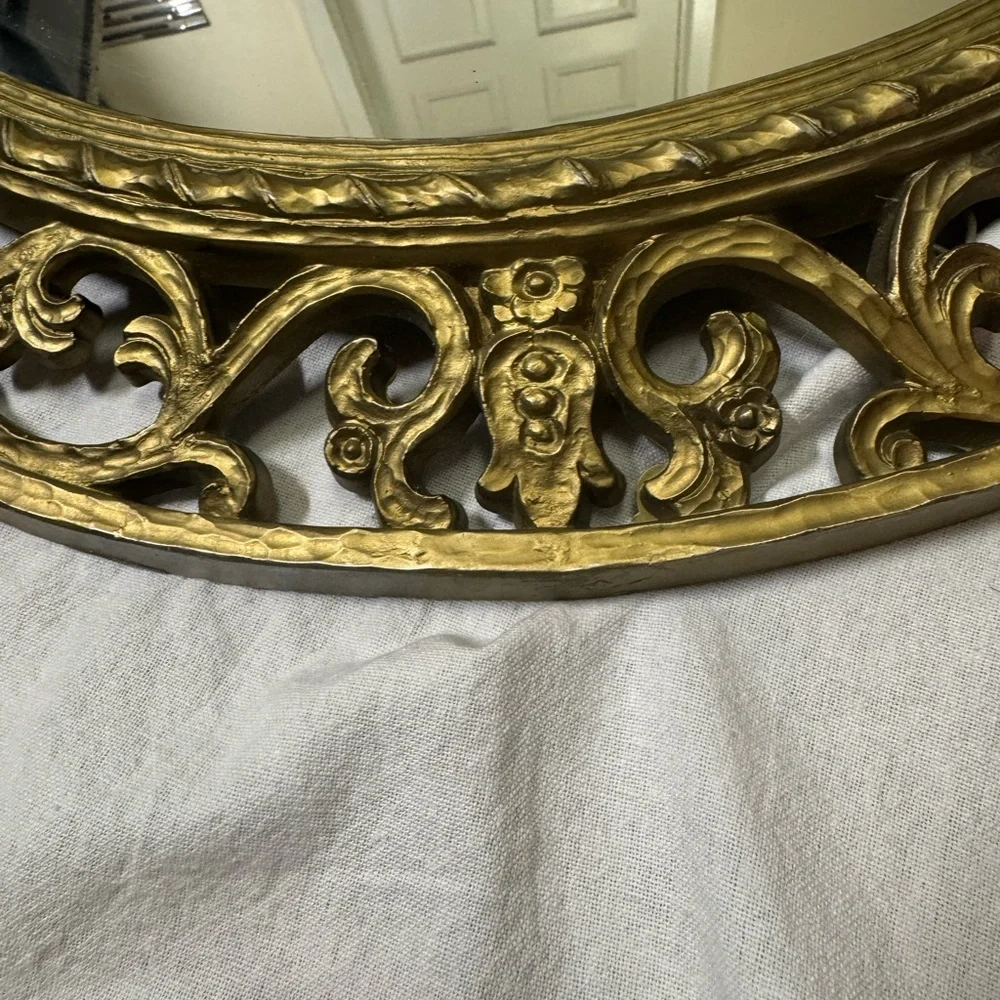 Vintage Syroco Mirror 35